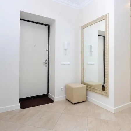 Minsklux On Nezavisimosty Ave. 13 Минск
