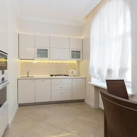 Minsklux On Nezavisimosty Ave. 13 Апартаменты